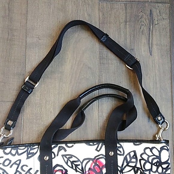 COACH  POPPY LOGO FLORAL TRAVEL TOTE CARRY ON BAG 13LX17W. - Picture 9 of 11